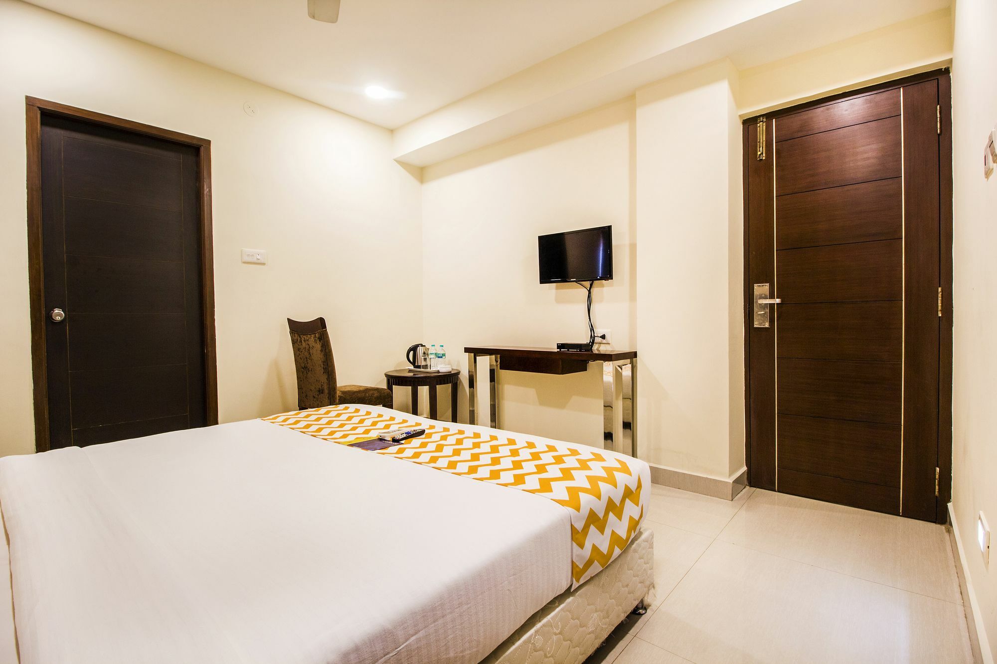 Fabhotel Alreef Residency Ченнаи Экстерьер фото