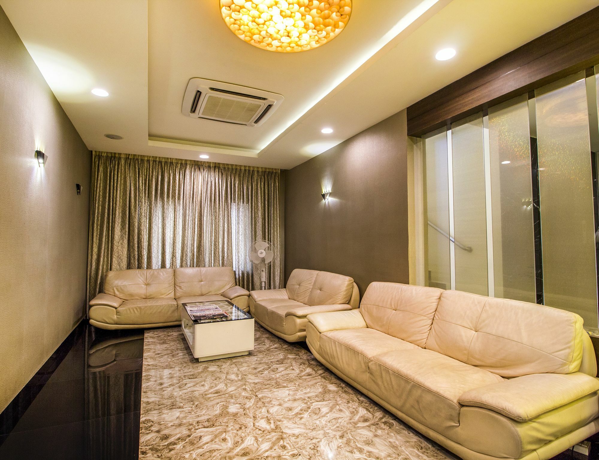 Fabhotel Alreef Residency Ченнаи Экстерьер фото